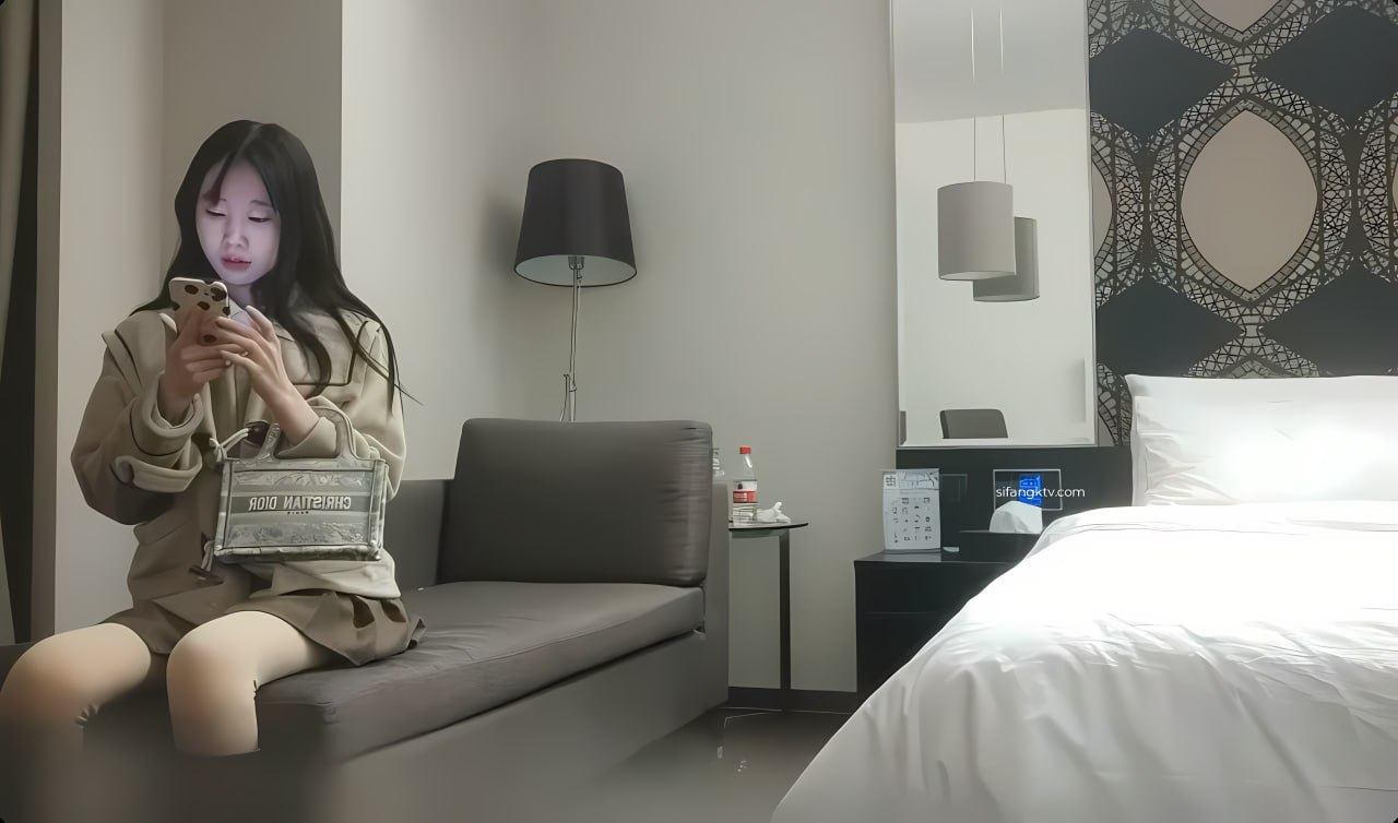 扒开女人下面使劲桶动态图,S1ガールズコレクションシリーズ,免费完整版无删减