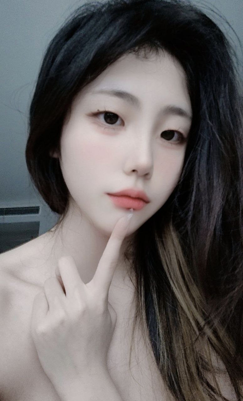 欧美大香蕉女老师超凡绝伦,魅力绽放,国际教育精英记...